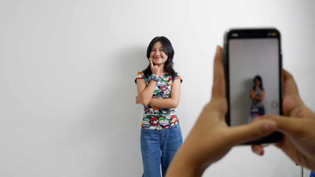 Ekskul digital marketing siswa STKIP Pelita Pratama Bandung